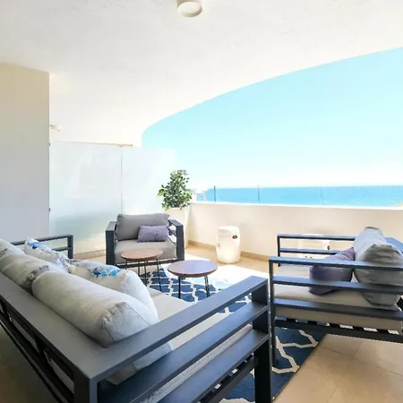 Luxury Frontline In Aria With And Fitness *