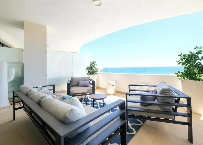 Luxury Frontline In Aria With And Fitness *