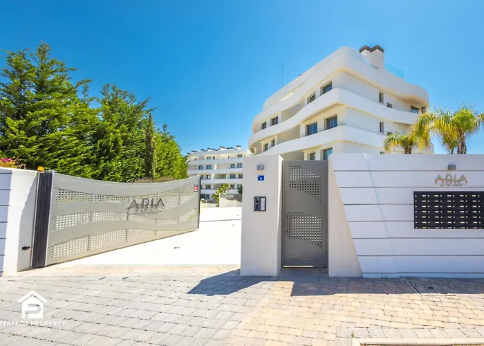 Luxury Frontline In Aria With And Fitness *