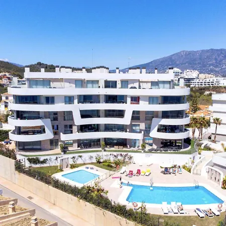 Luxury Frontline In Aria With And Fitness Apartment Fuengirola