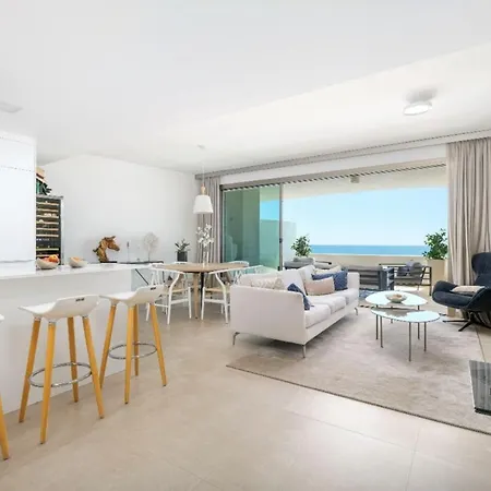 Apartment Luxury Frontline In Aria With And Fitness *